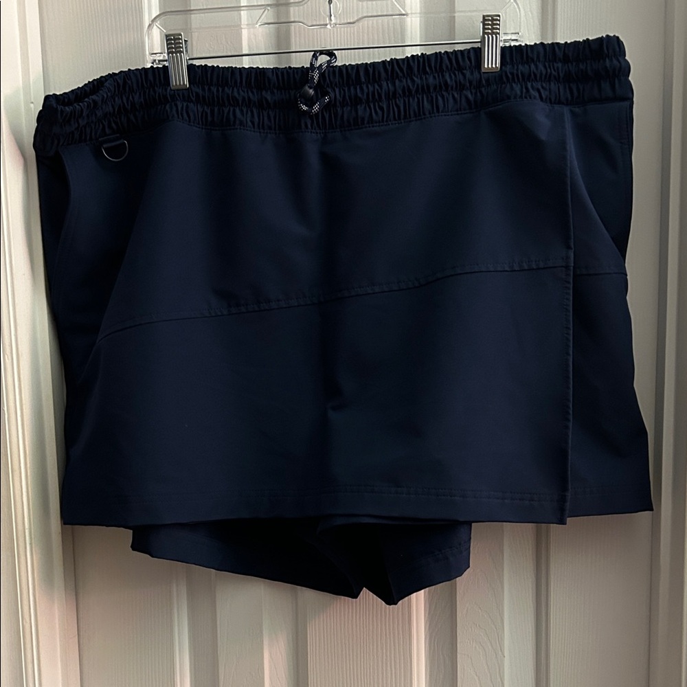 Old Navy 3X Athletic Skort in Navy